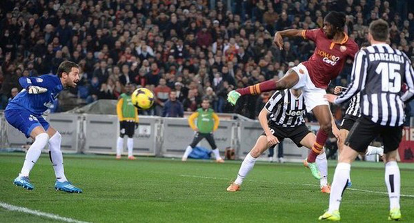 gervinho-gol-acrobazia-roma-juventus-ci