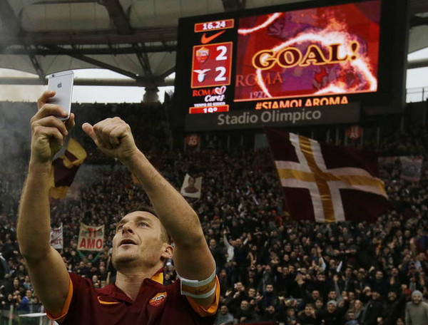 totti-selfie-3