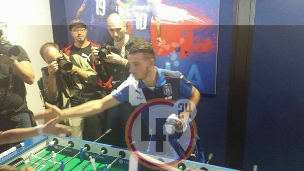 florenzi-calciobalilla-lr24