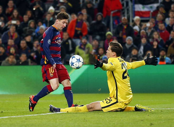 barcellona-roma-messi-gol-2