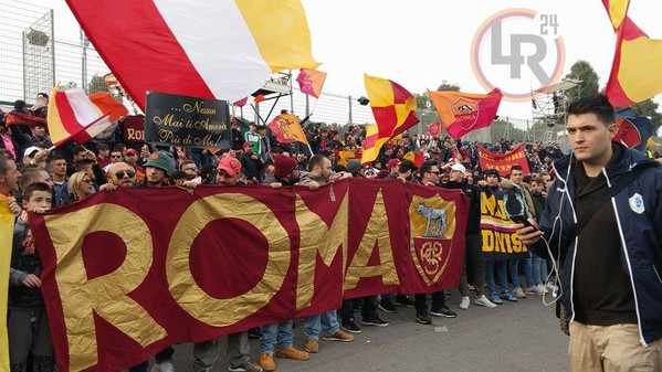 spalti-di-bartolomei-curva-sud-roma-bate-youth-league-9-12-2015