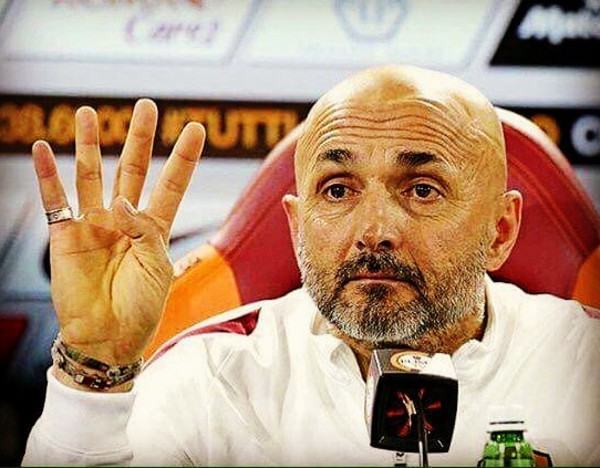 spalletti-4-con-mano