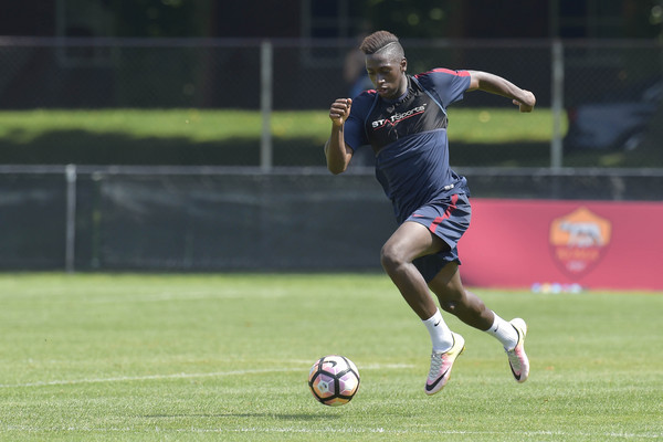 as-roma-training-session-108