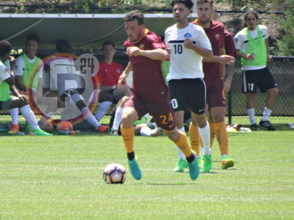 florenzi-palla-al-piede-lr24