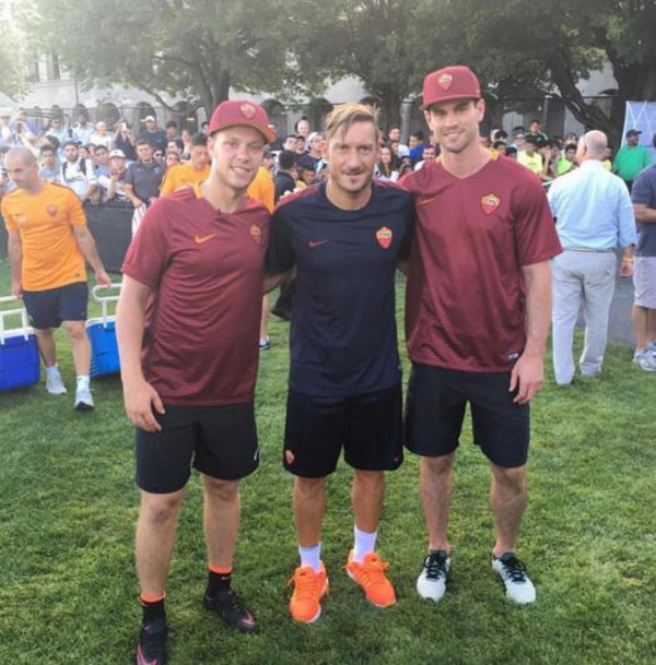 totti-giocatori-hockey