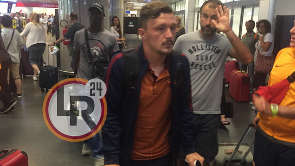 mario-rui-mezzo-busto-arrivo-fiumicino