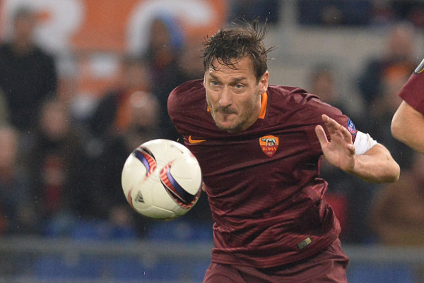 as-roma-v-fc-villarreal-uefa-europa-league-round-of-32-second-leg-15