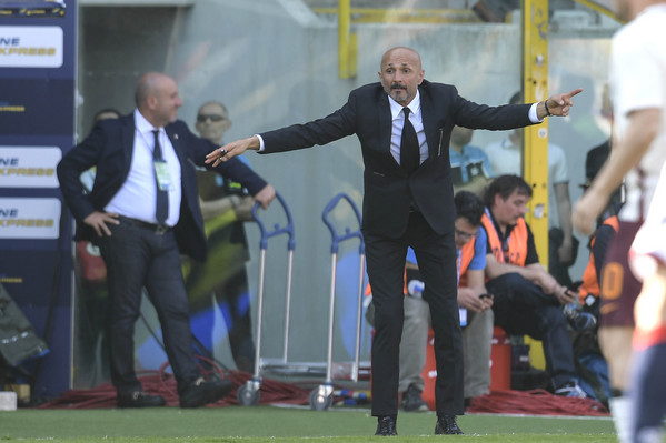 bologna-fc-v-as-roma-serie-a-43