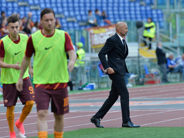 as-roma-v-atalanta-bc-serie-a-46