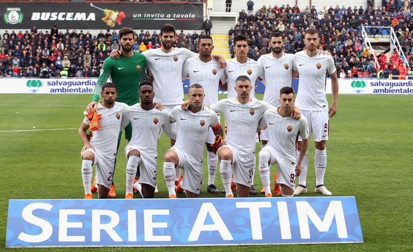 fc-crotone-v-as-roma-serie-a-40