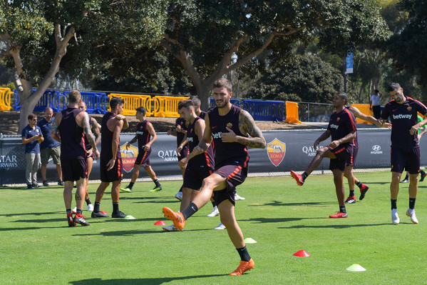 as-roma-tour-usa-2018-sessione-di-allenamento-a-san-diego-58