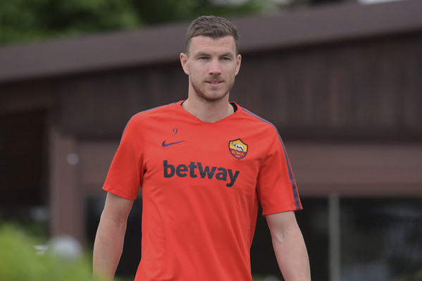 as-roma-allenamento-di-rifinitura-a-trigoria-49