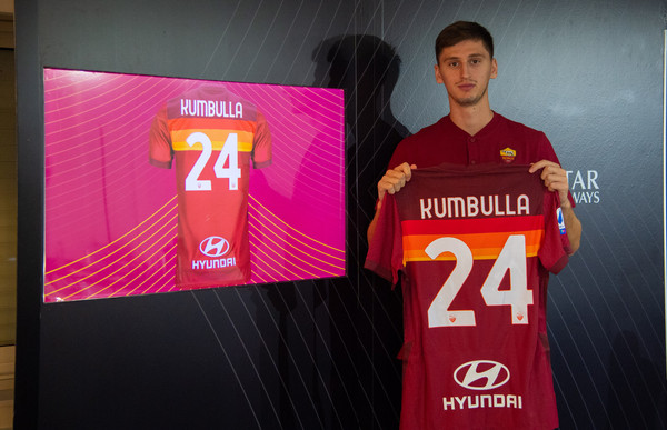 ufficiale-marash-kumbulla-un-nuovo-giocatore-dellas-romaufficiale-marash-kumbulla-un-nuovo-giocatore-dellas-roma-6