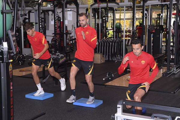 as-roma-sessione-di-allenamento-a-trigoria-323