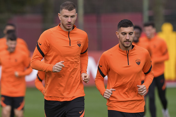 europa-league-las-roma-in-allenamento-a-trigoriaeuropa-league-las-roma-in-allenamento-a-trigoria-2