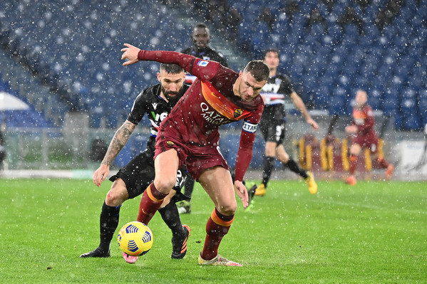 roma-vs-sampdoria-serie-a-tim-20202021-22