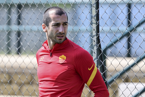 as-roma-sessione-di-allenamento-a-trigoria-525