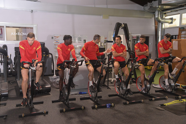 as-roma-sessione-di-allenamento-a-trigoria-553