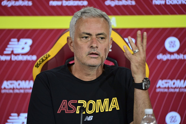as-roma-press-conference-411