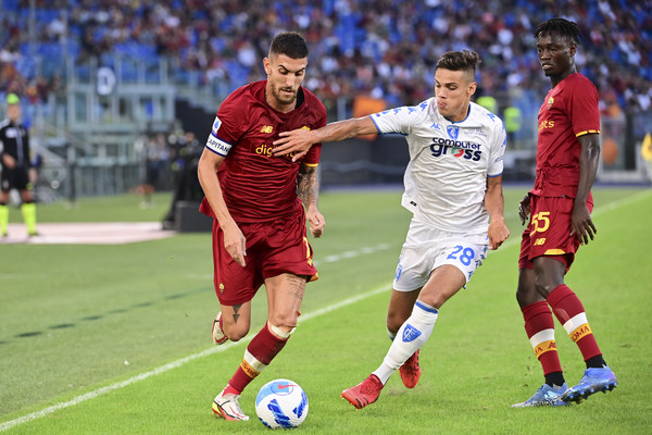 as-roma-v-empoli-fc-serie-a-34