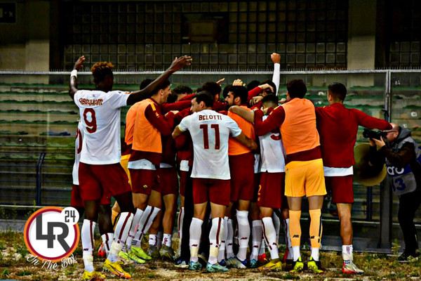 in-the-box-guardare-avanti