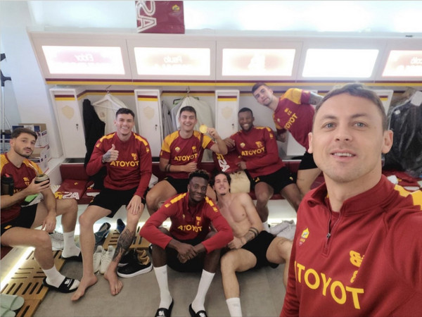 spogliatoio-matic-con-dybala-e-compagni-ig