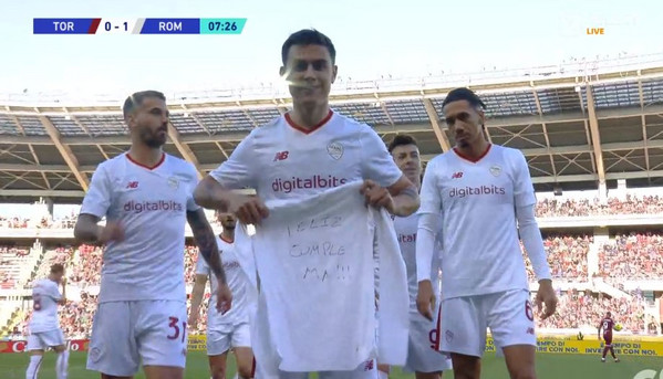 dybala-esultanza-maglia-compleanno-mamma-torino-roma