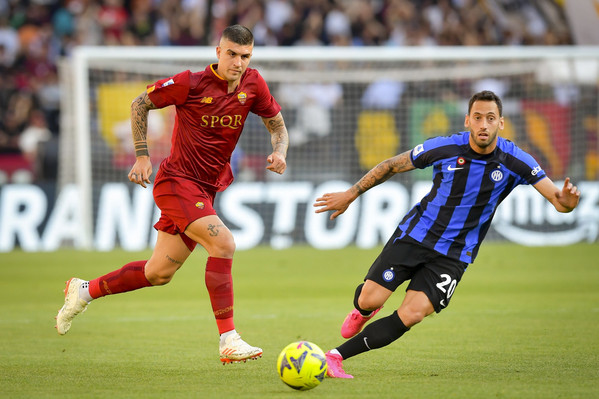 mancini-e-calhanoglu-roma-inter