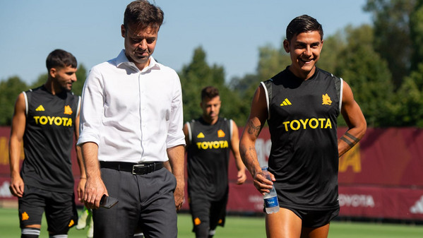 tiago-pinto-dybala-trigoria