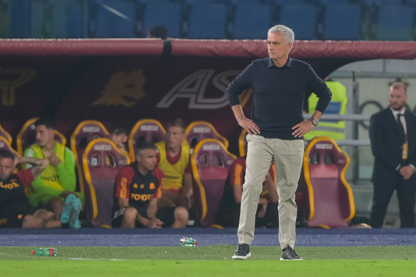as-roma-v-ac-milan-serie-a-tim-2