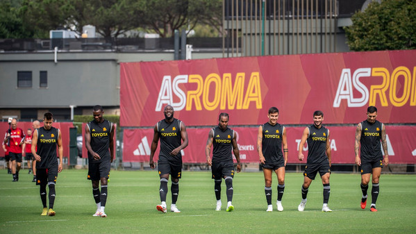 lukaku-ride-squadra-trigoria