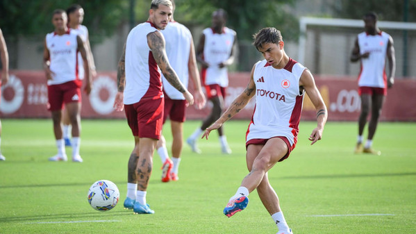 dybala-trigoria-75