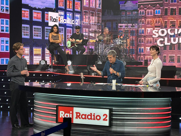 whatsapp-image-2025-11-25-at-14-11-27