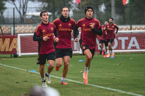 dybala-baldanzi-trigoria