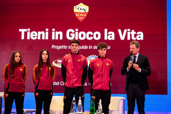 tieni-in-gioco-la-vita-as-roma