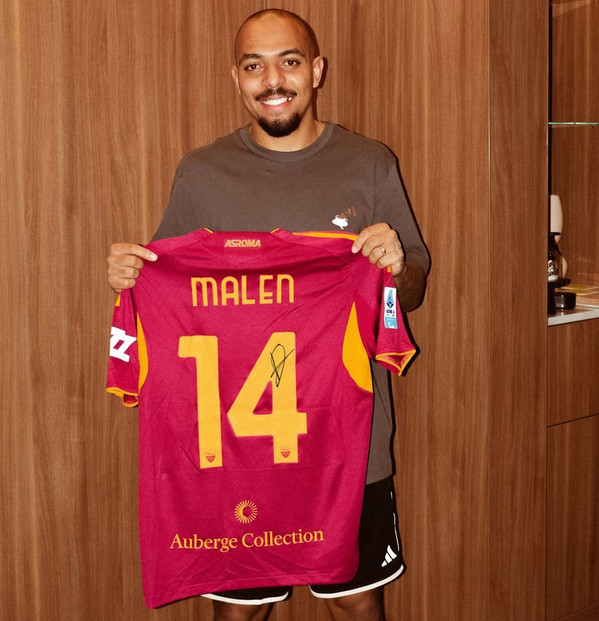 malen-maglia-roma-firmata