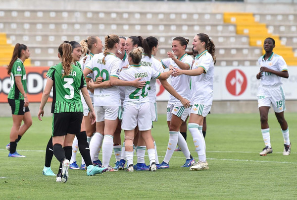 serie-a-femminile-sassuolo-roma-squadra-2